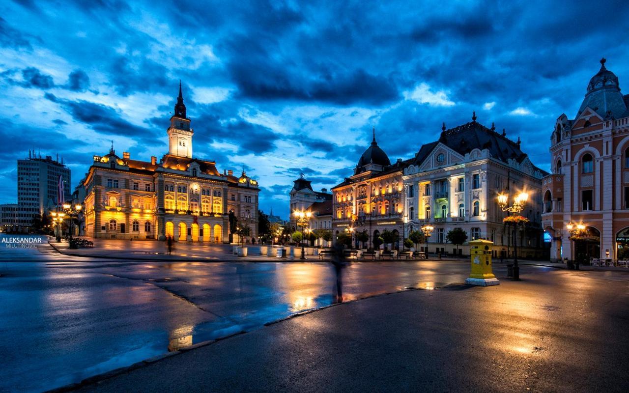 ! Promo! Central Evergreen Studio - Free Public Parking-Fast Wi-Fi Novi Sad Exteriér fotografie